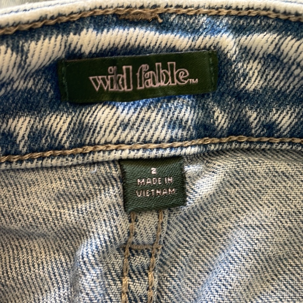 Spotted Blue Wild Fable High Rise Ripped Jeans - Picture 4 of 7